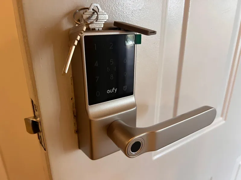 Comparison of ANSI BHMA Grade 1 and Grade 3 smart lock security ratings