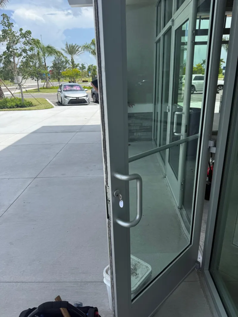 Stuart Locksmiths service vehicle in Stuart Florida